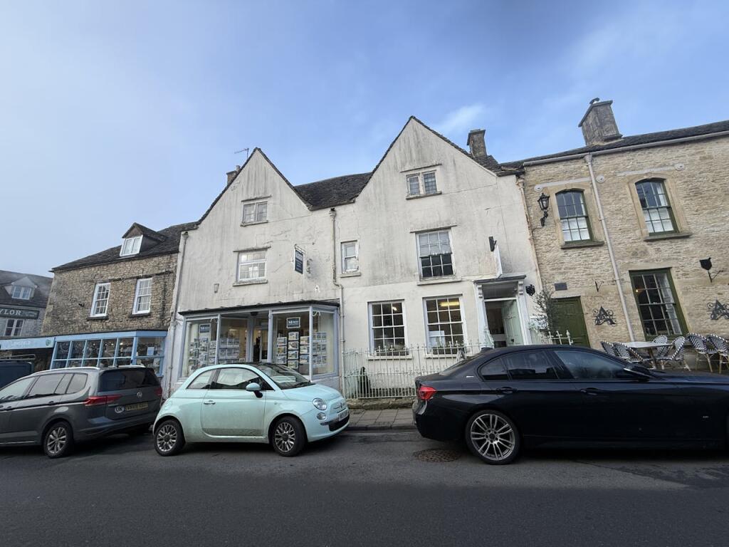 Main image of property: 3 & 5 High Street, Minchinhampton, Stroud, GL6 9BN