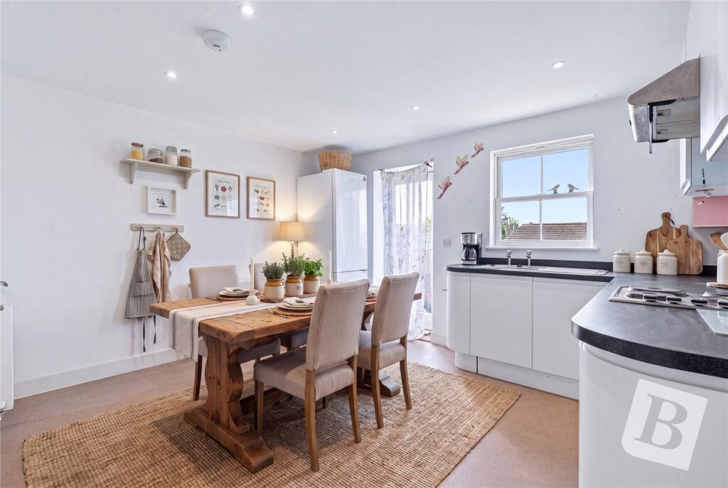 House in Gravesham, Gravesend - View 5