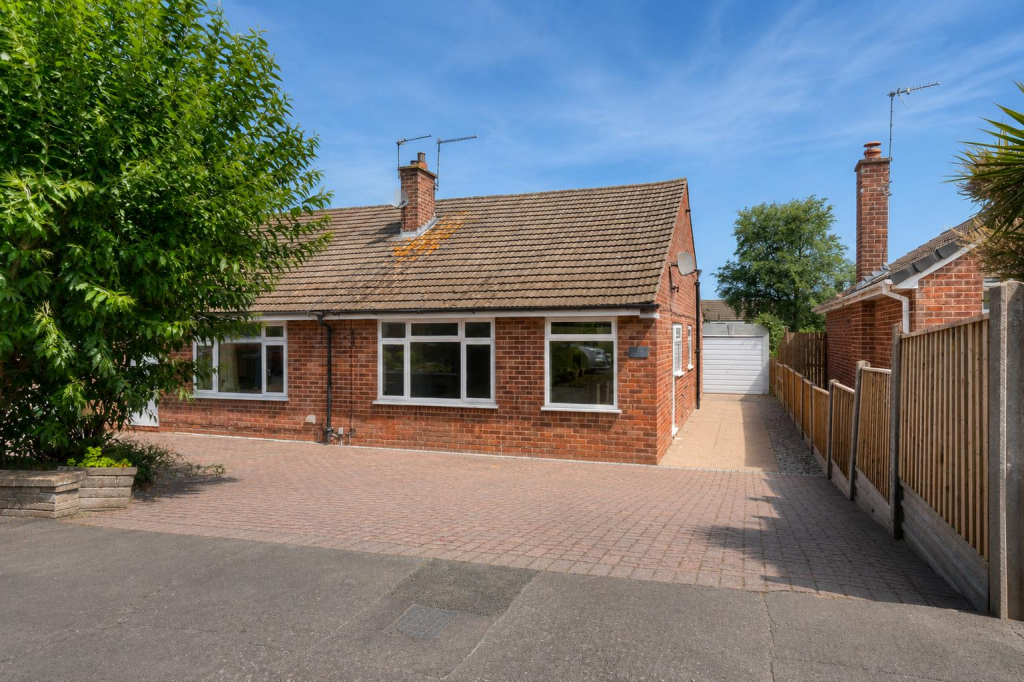 Main image of property: Beech Avenue, Keyworth