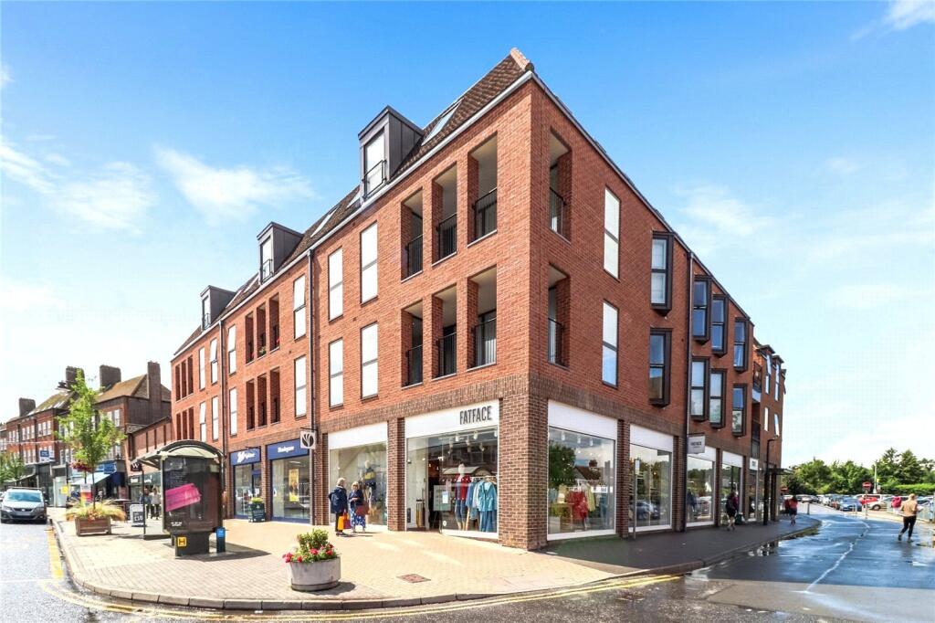 Main image of property: Regent Place, 75 Sycamore Road, Amersham, Buckinghamshire, HP6