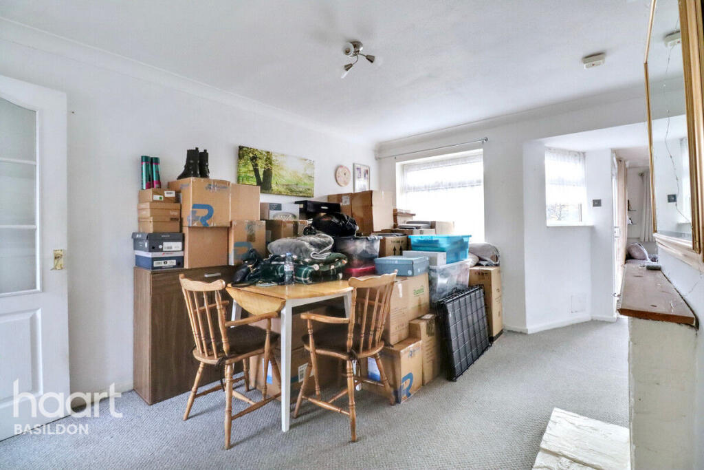 Beech Road, Basildon photo 4
