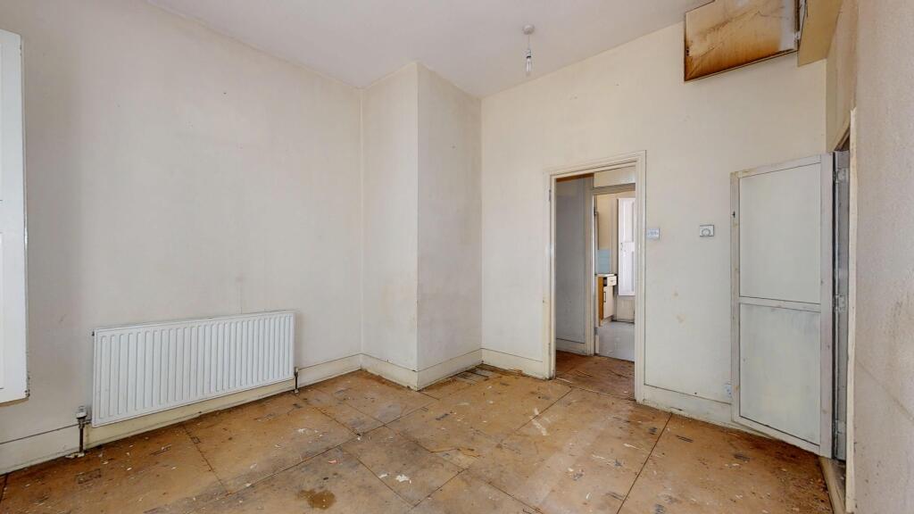 Apartment in London - View 4