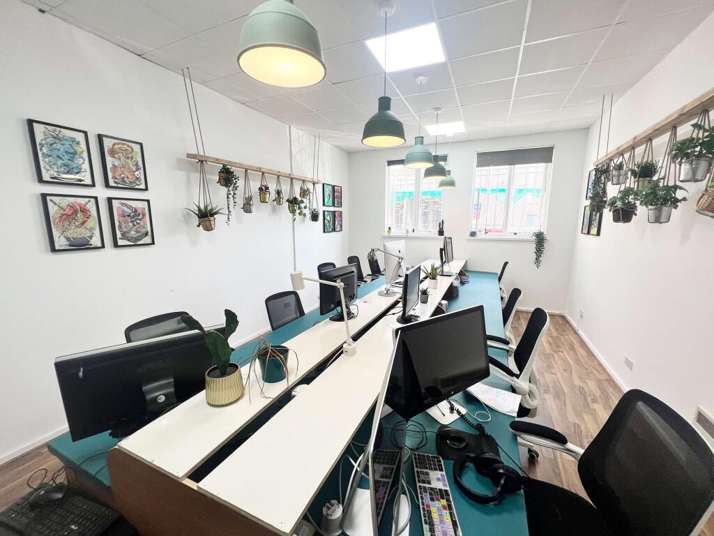 Flexible Desk