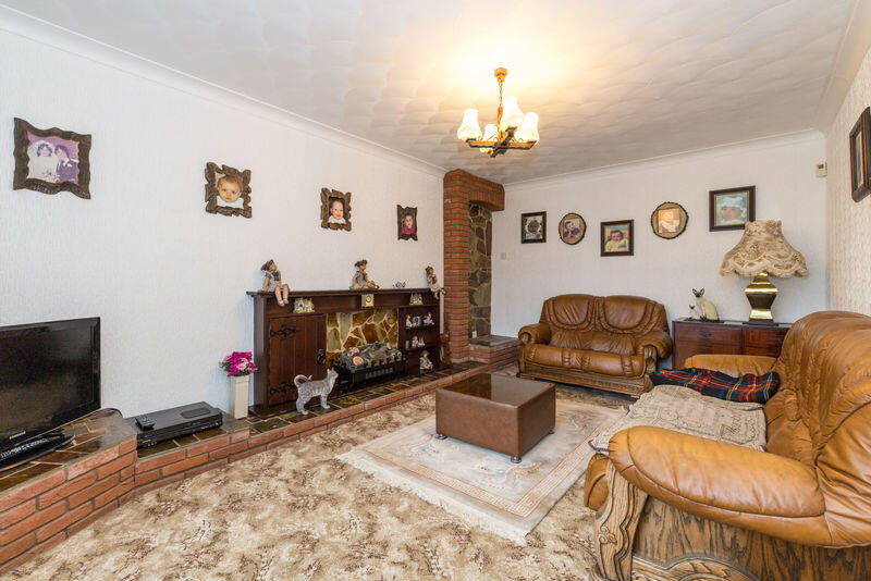 Crestwood Avenue, Goose Green, WN3 6SE photo 2
