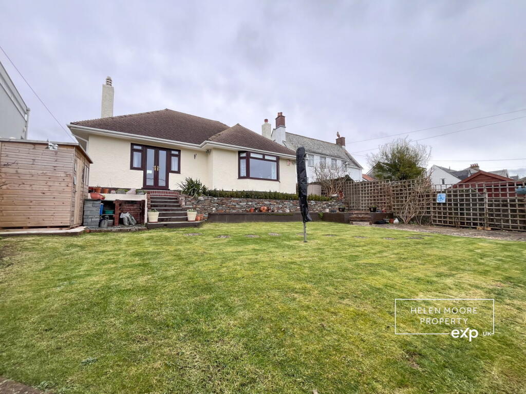 4-bed detached on Dunheved Road, Saltash, PL12 4BW, £550,000