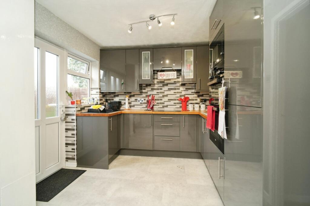 House in Bolton - View 5