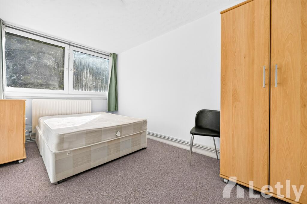 Apartment in London - More