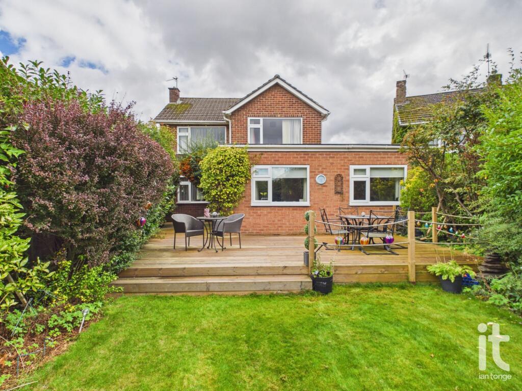Main image of property: Avondale Avenue, Hazel Grove, Stockport, SK7