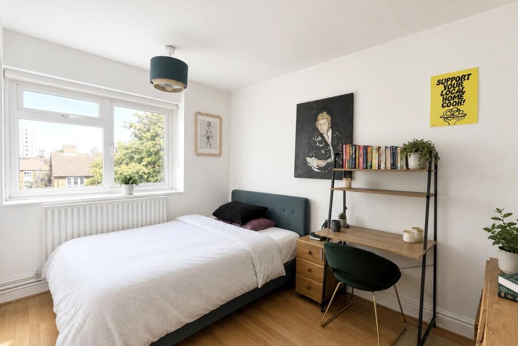 Apartment in London - View 4