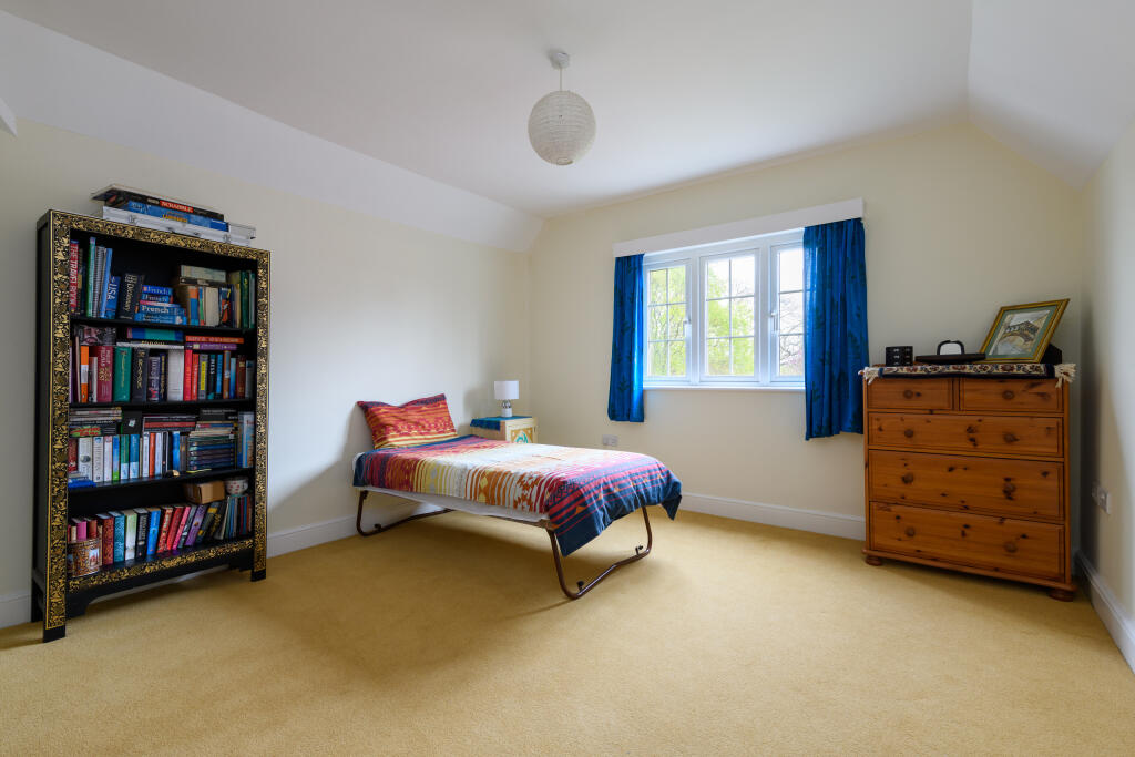 Additional image 11 of Burleigh Lane, Street