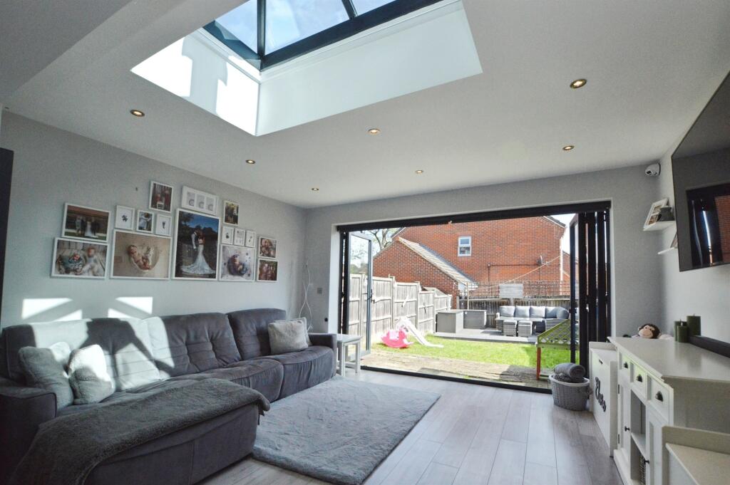 Main image of property: Hellen Way, Watford