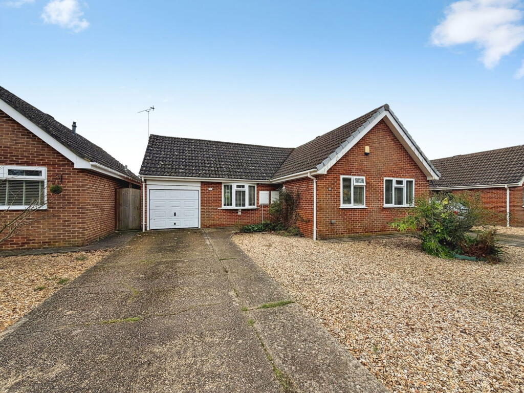 Main image of property: Saxon Road,Blackfield,Southampton,SO45 1WY