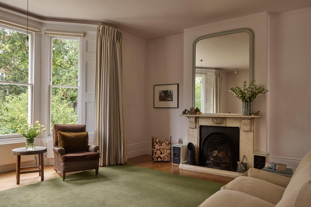 House in London - View 4