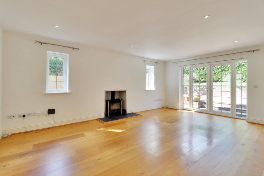 House in Wealden, Heathfield and Waldron - View 5