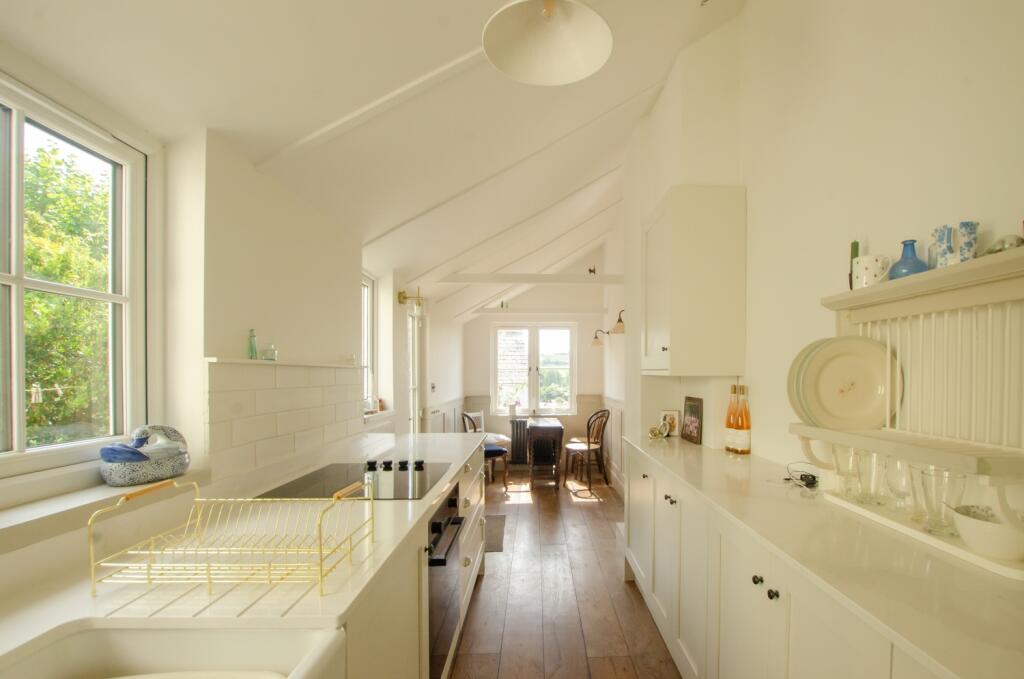 Melville Terrace, Lostwithiel, Cornwall, PL22 photo 4