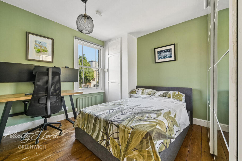 House in London, Blackheath Royal Standard, East Greenwich - View 5