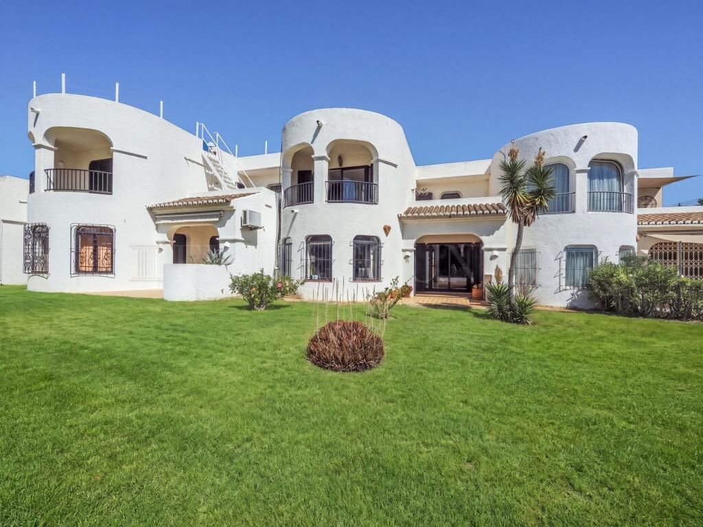 Main image of property: Algarve, Carvoeiro