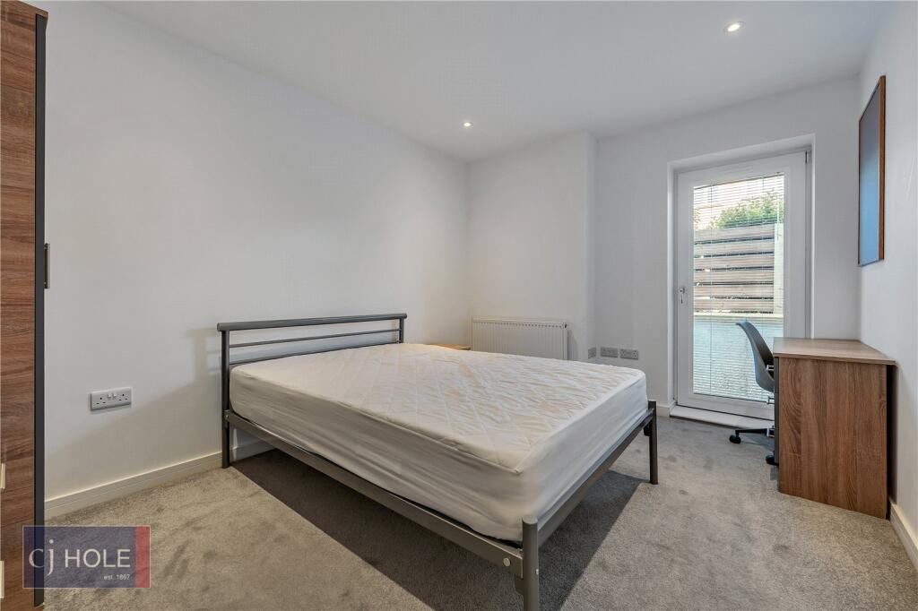 6 bedroom apartment for rent