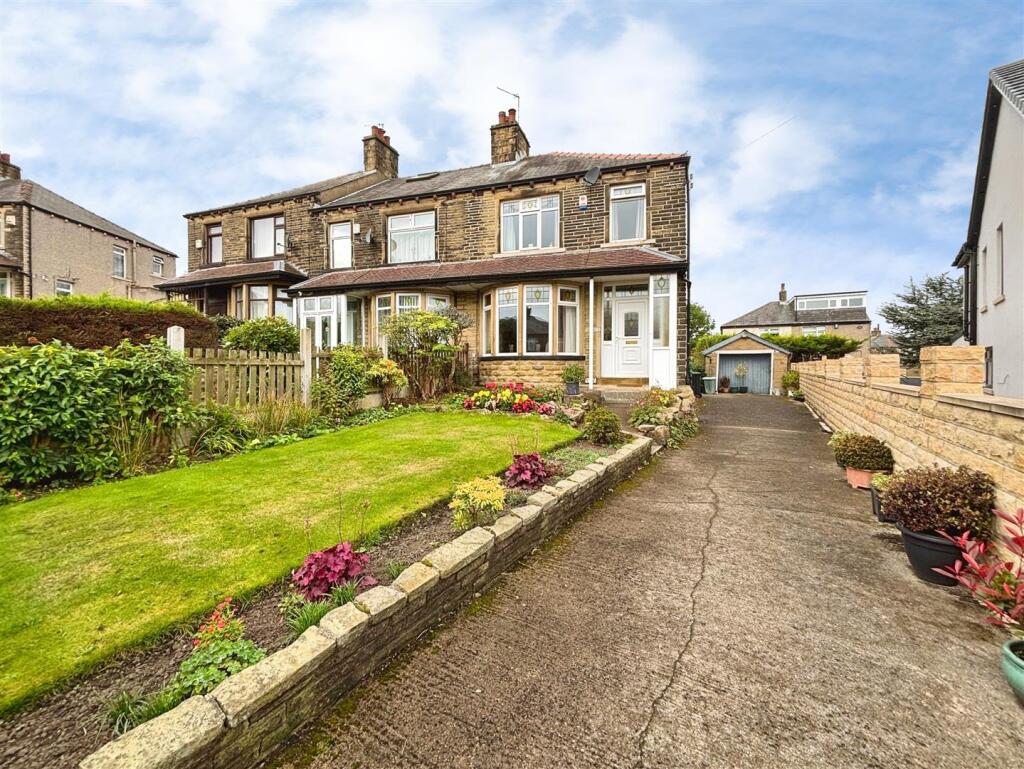 Main image of property: Beechwood Avenue, Bradford, BD6 3AN
