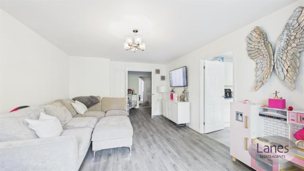 Apartment in London - View 2