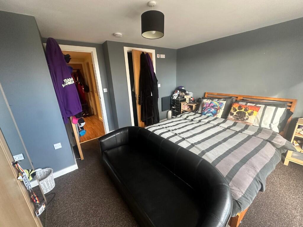 Main image of property: Lakeside Rise, Manchester, M9