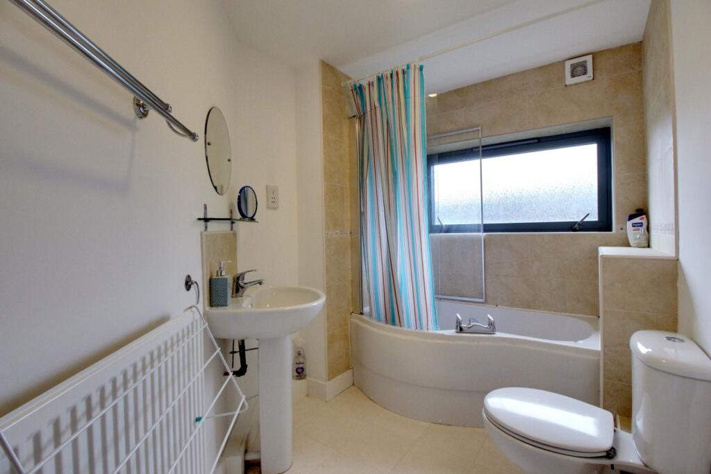 Apartment in York - View 5