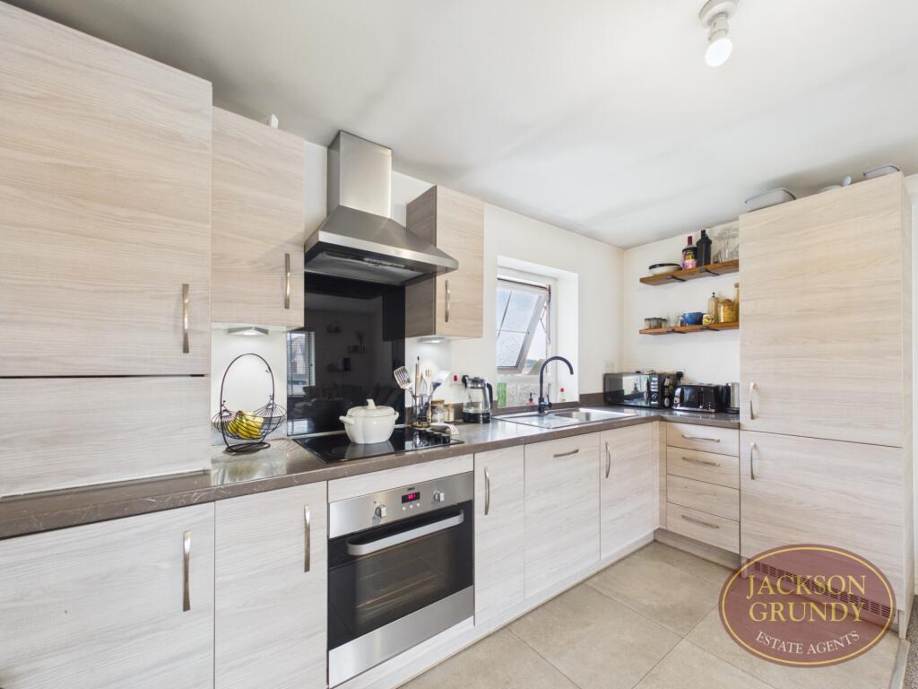 Apartment in Northampton - View 5