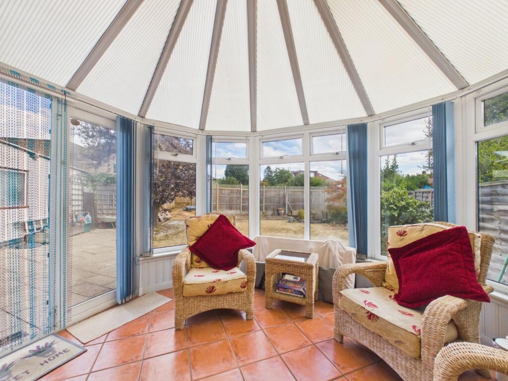 House in Twickenham - View 5