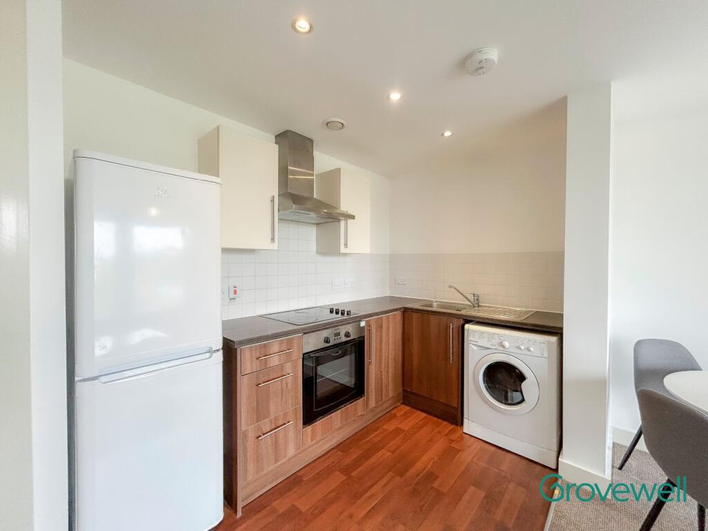 Apartment in Manchester - View 3