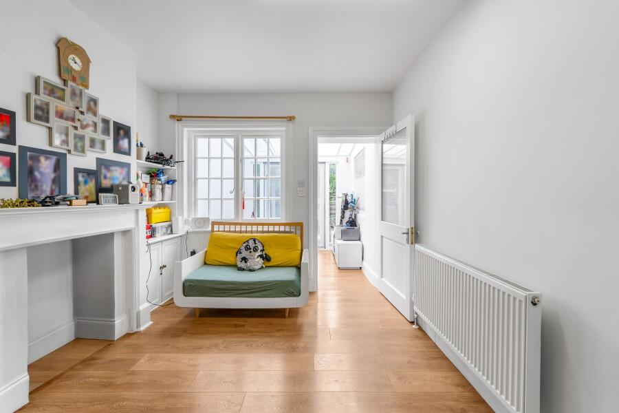 Main image of property: Kew Road, TW9