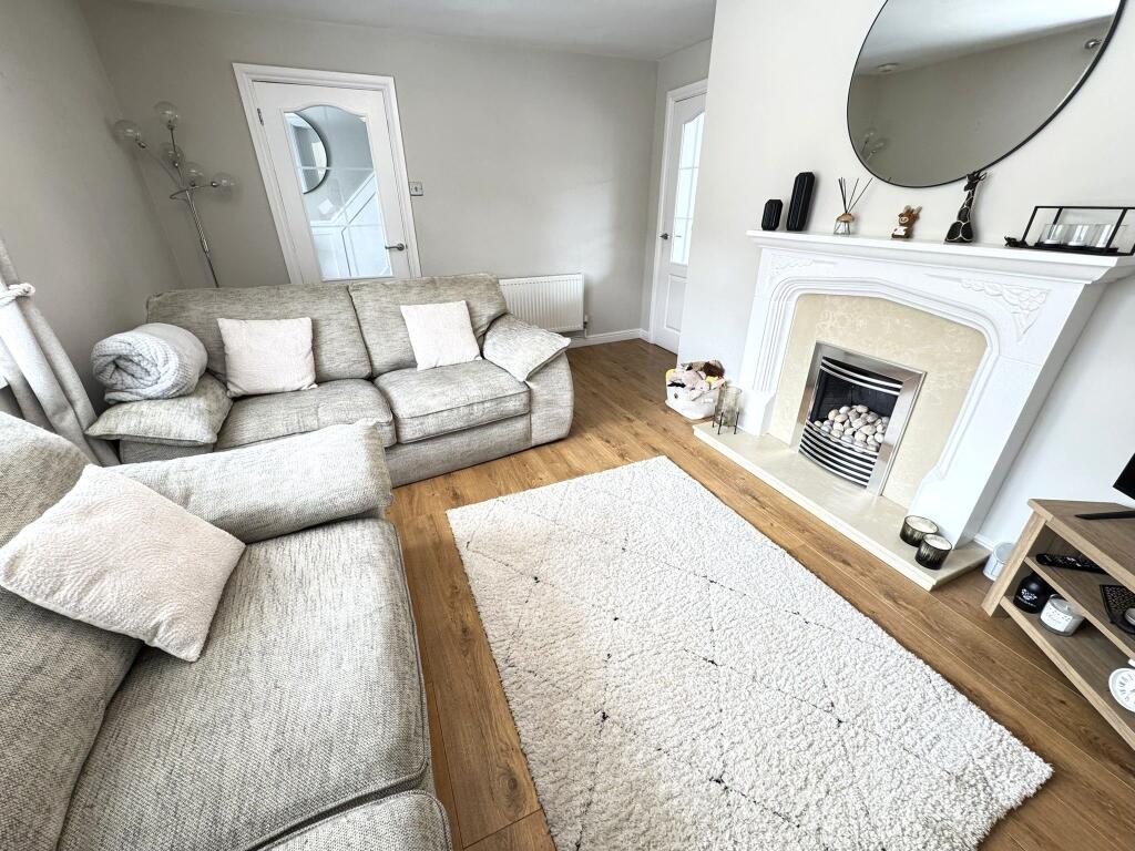 House in Walsall, West Midlands - View 5