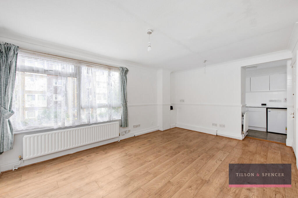 Apartment in London - View 5
