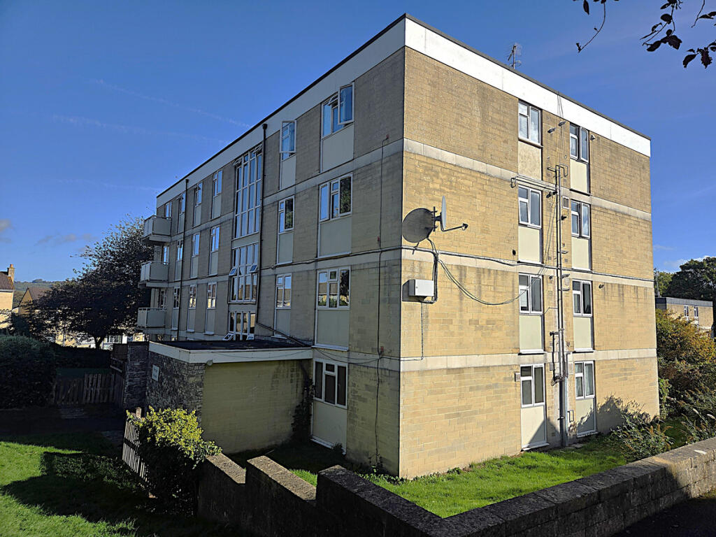 Apartment in Bath - More