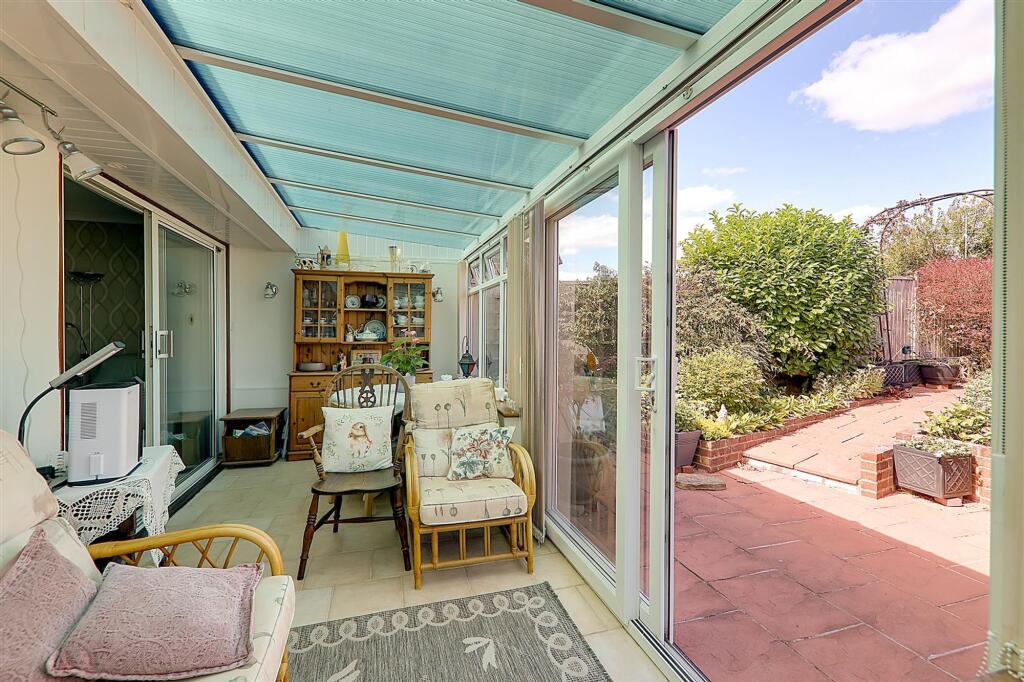 House in Brighton - View 4