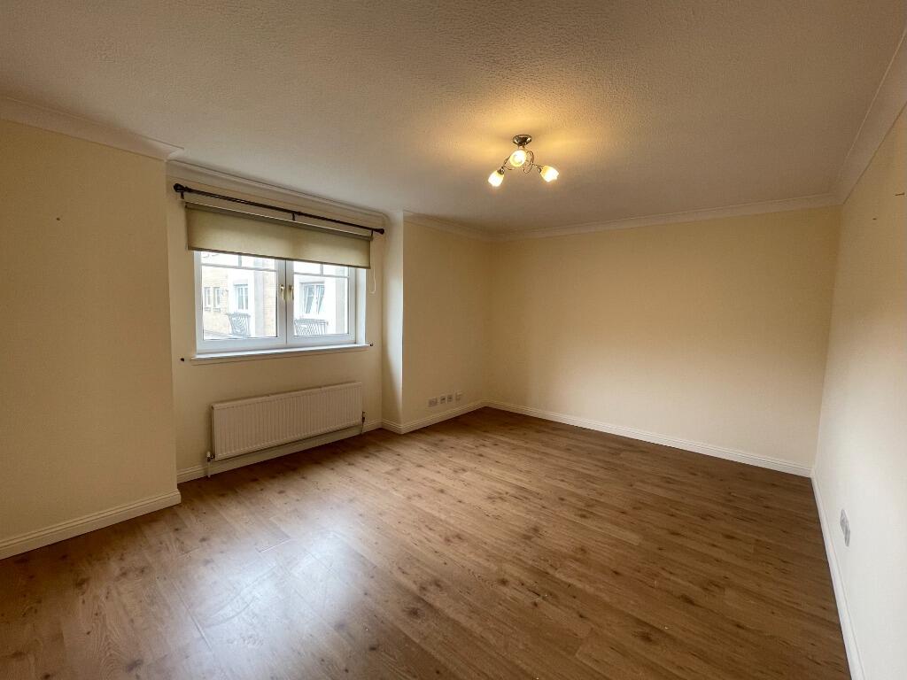 Apartment in Glasgow - View 5