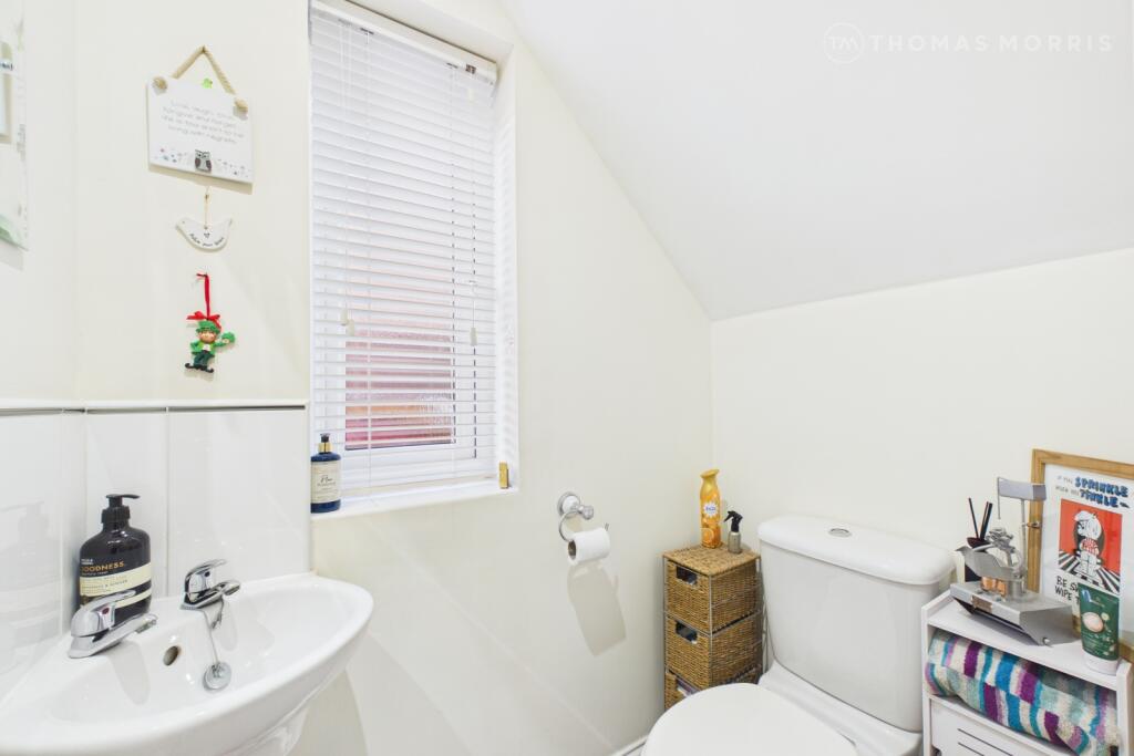 House in Great Barford, Bedford - More
