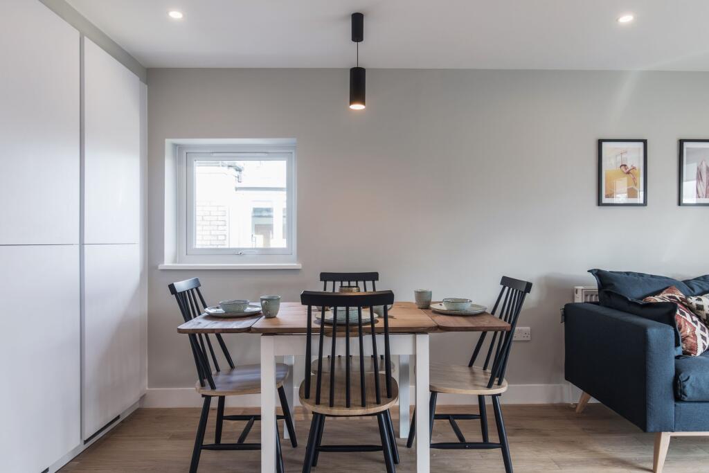 2 bedroom ground floor flat for rent