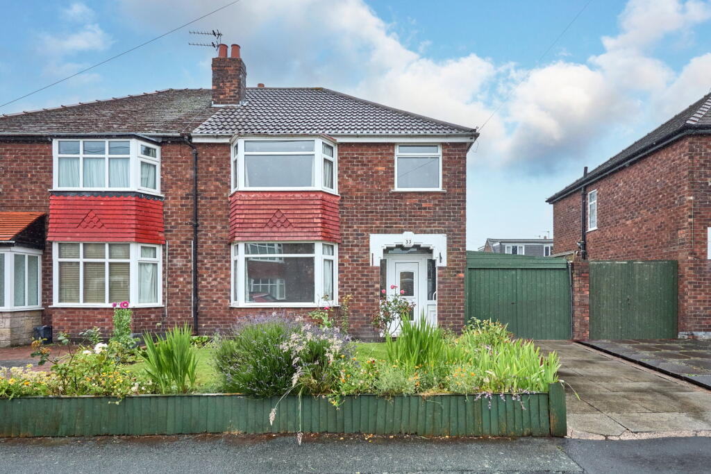 Main image of property: Silverdale Road, Warrington, WA4 6BT
