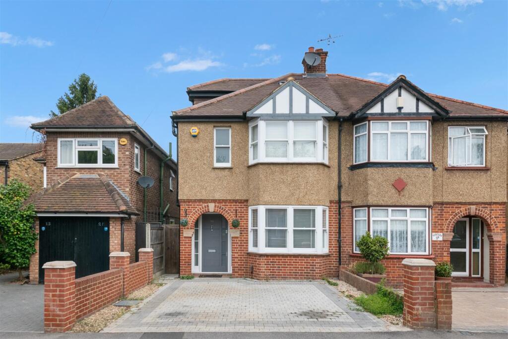 Main image of property: The Greenway, Uxbridge