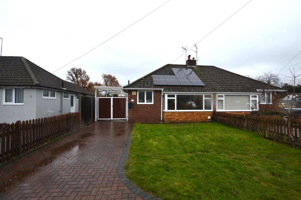 Main image of property: Westbury Close, Fleet