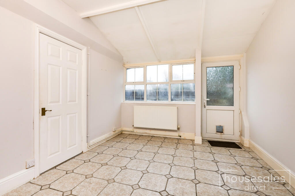 Manor Cottages All Hallows Street, Ordsall, DN22 photo 4