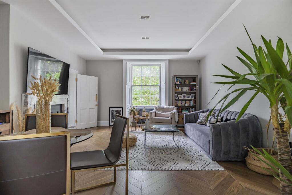 Apartment in London, St. John's Wood - View 3