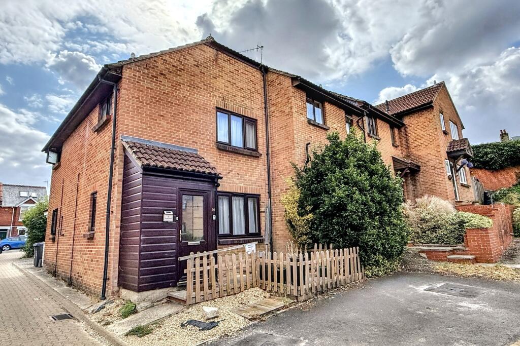 Main image of property: Salisbury