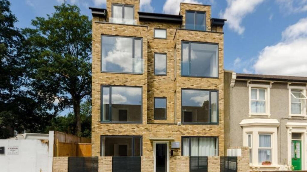 Main image of property: James's Park, Croydon, London, CR0 2WS