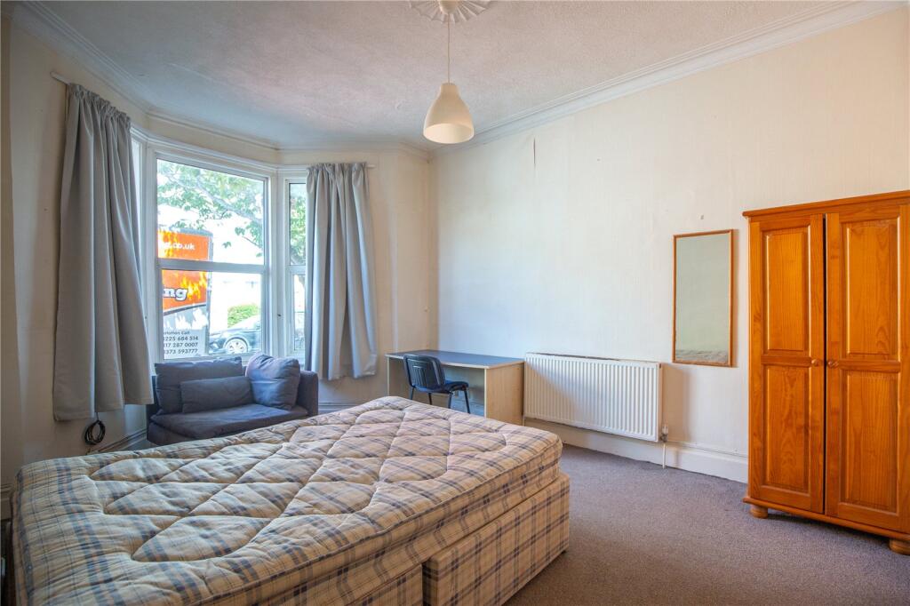House in Bristol - More