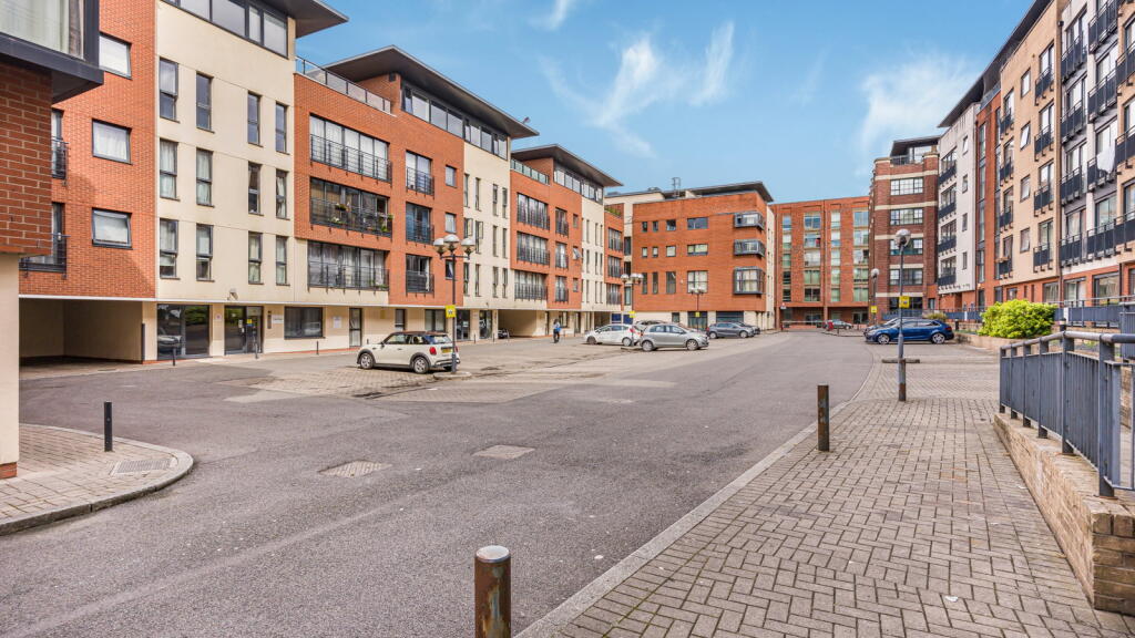 Main image of property: Apartment 8, 4 Rea Place, Birmingham, B12 0NP