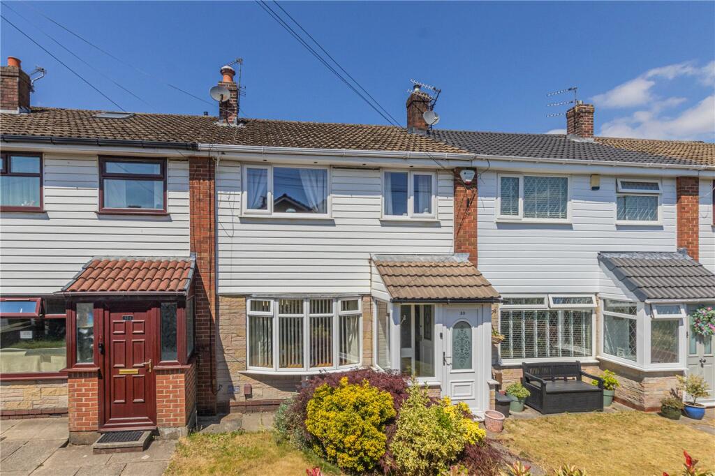 3-bed terraced on Connington Close, Royton, Oldham, Greater Manchester, OL2, £200,000
