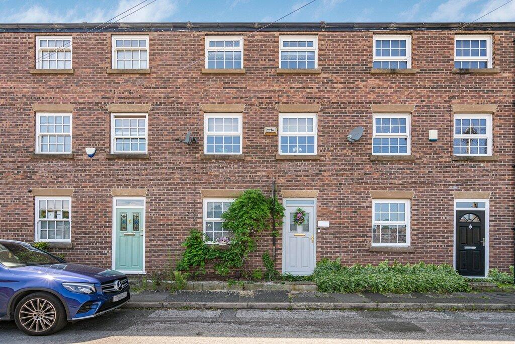 Main image of property: Lord Street, Macclesfield, SK11 6TB