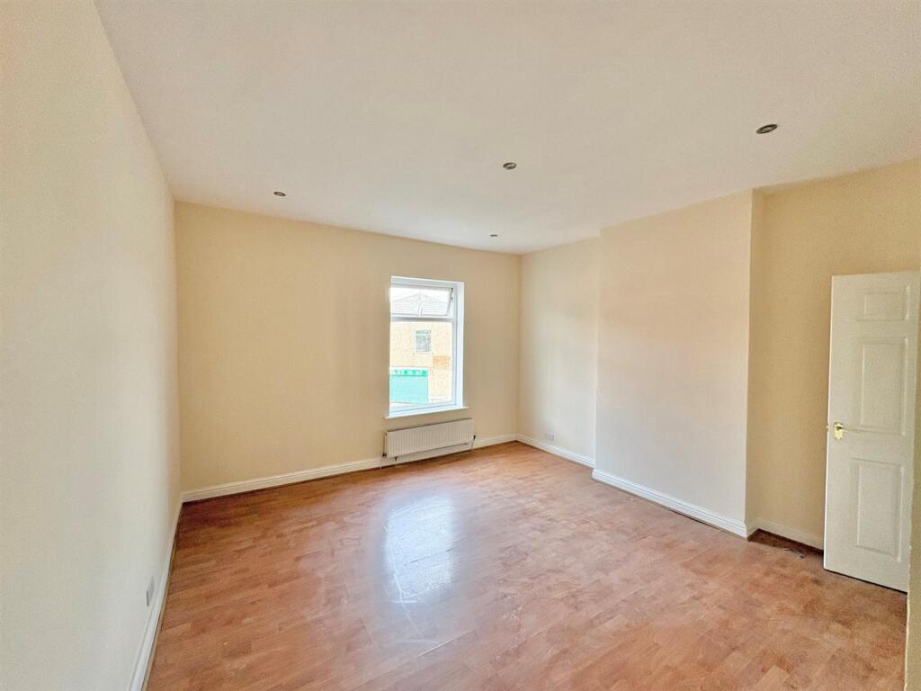 House in Wigan - View 4