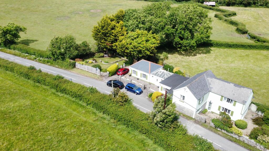 Main image of property: The Coach House, Wick Road, Llantwit Major, The Vale of Glamorgan, CF61 1YU